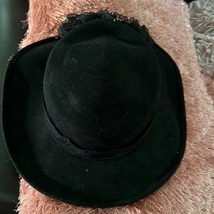 100 percent wool black hat